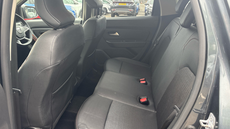 Dacia Duster 1.3 TCe 130 Extreme SE 5dr Petrol Estate